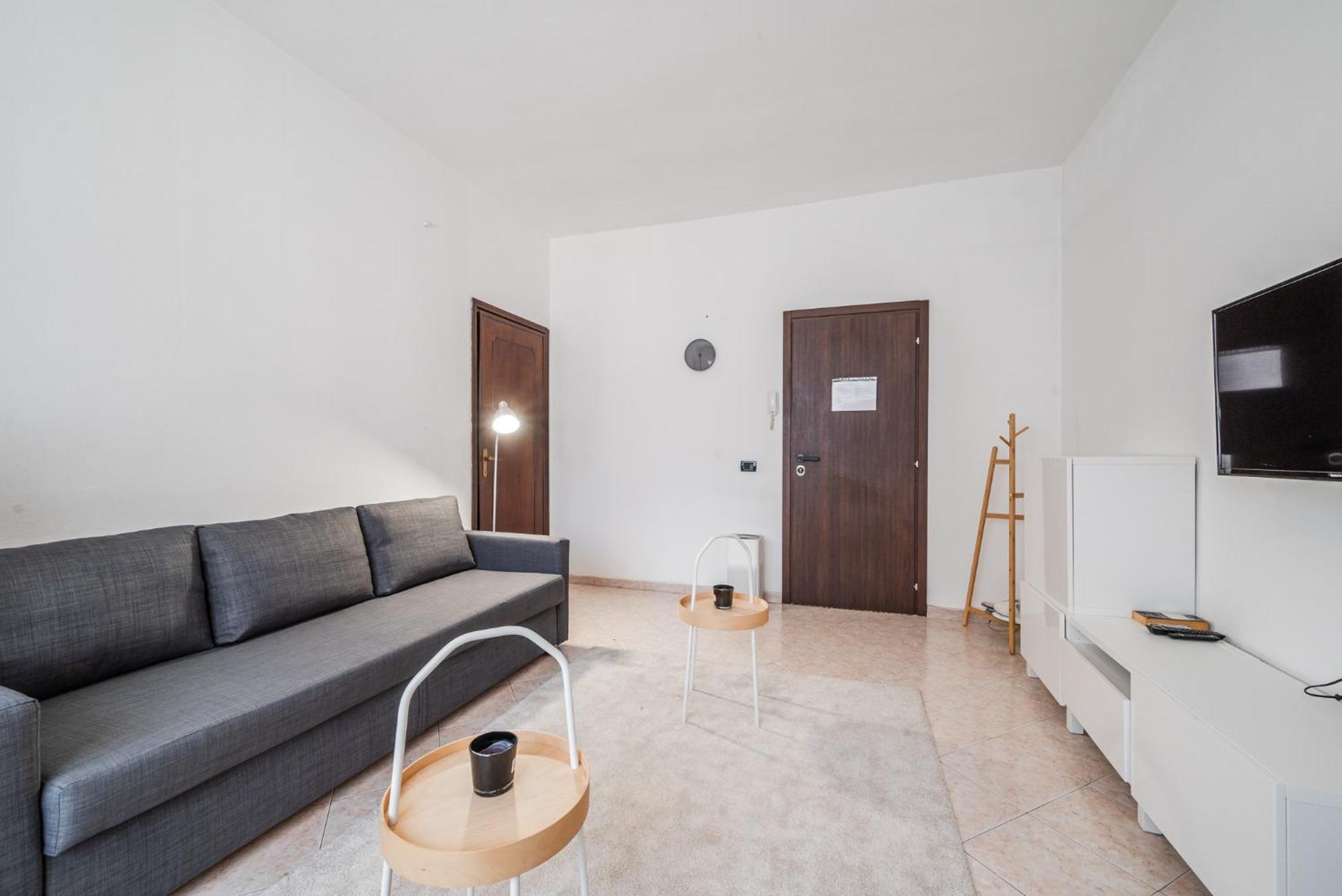 Roma 23, Smartstay Роццано Экстерьер фото