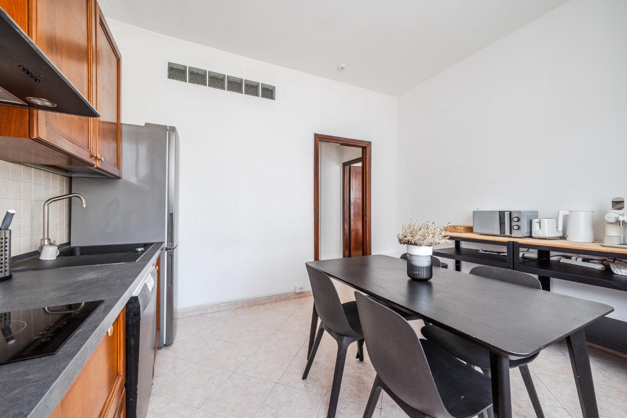 Roma 23, Smartstay Роццано Экстерьер фото